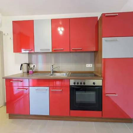 Apartment In Starigrad-paklenica 36667